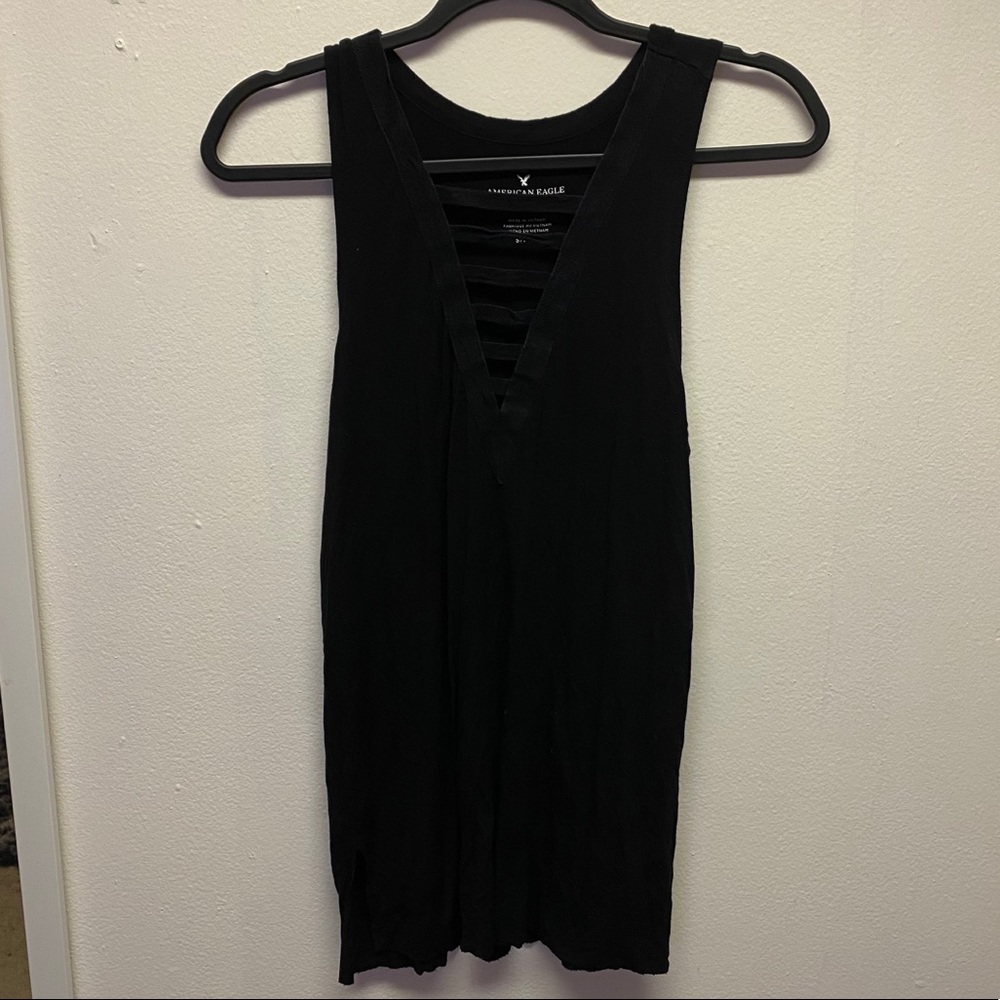 Black American Eagle Cross Vneck